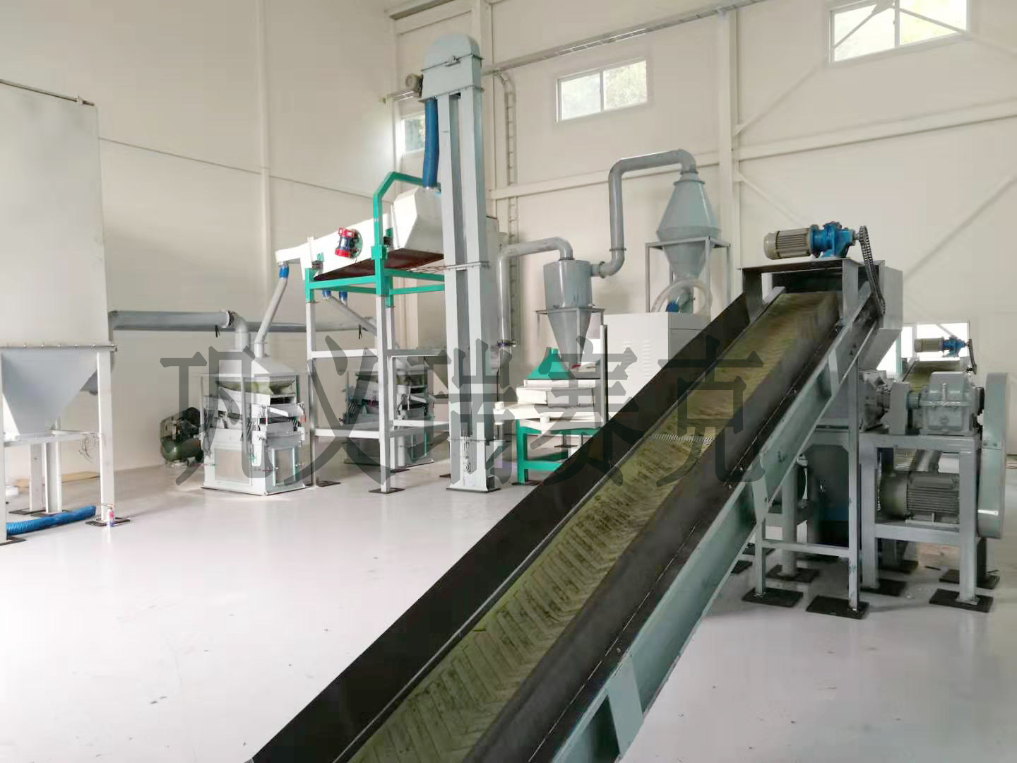 鋰電池破碎設(shè)備